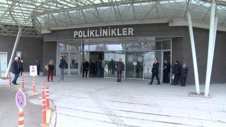 Hakan Taşıyan, yoğun bakıma alındı