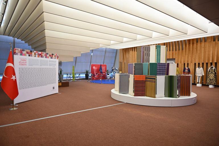 Emine Erdoğandan Fransadaki Türkiye Dokuma Atlası-Kumaşın Hafızası sergisine ilişkin paylaşım