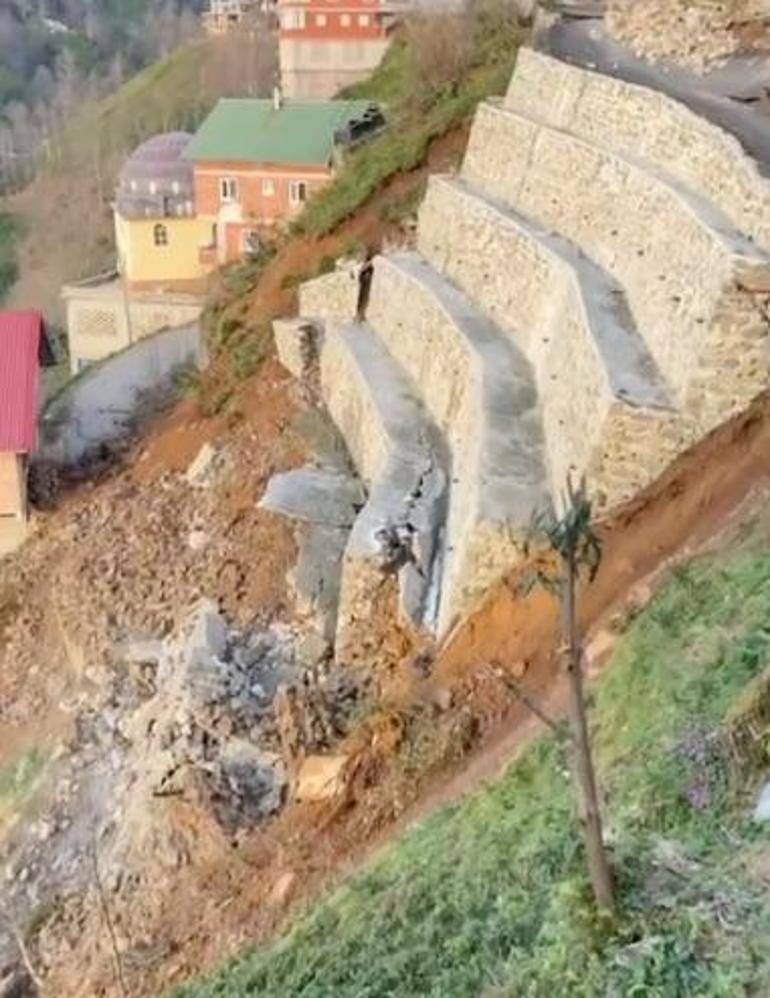 Rize’de heyelan; istinat duvarı çöktü, o anlar kamerada