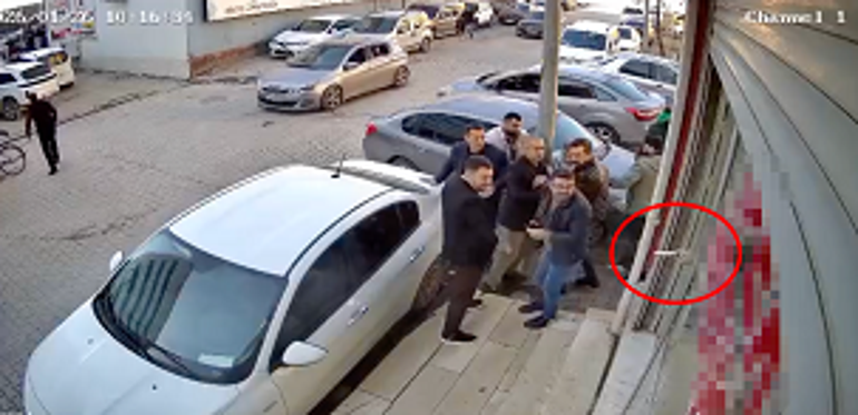 Mardin’de hastane önündeki silahlı kavgaya ait kamera görüntüsü ortaya çıktı