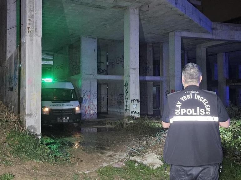 2 metre derinliğinde su biriken inşaatın bodruma düşüp, boğuldu