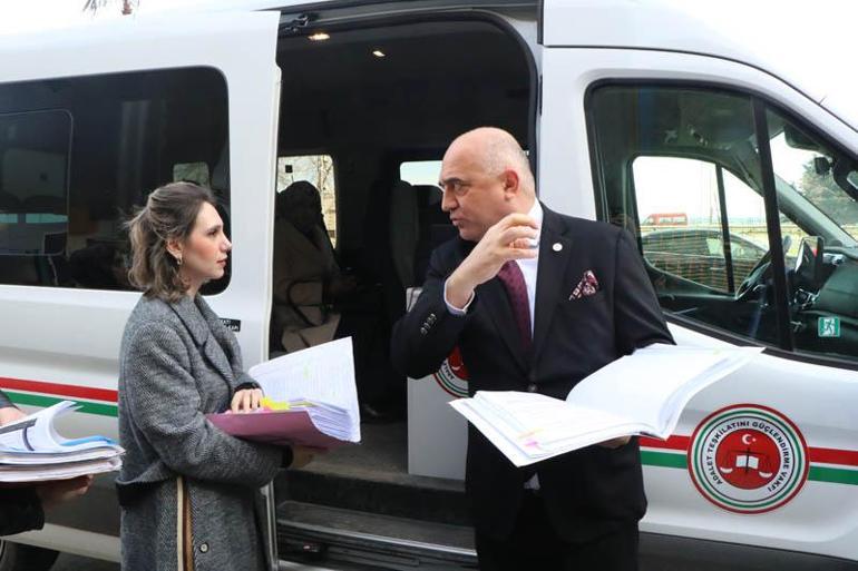 Eşi ile 2 kızını heyelan faciasında kaybeden anne, keşifte gözyaşı döktü: Hayatımı mahvettiler