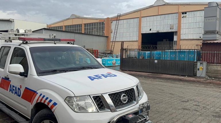 Depoda amonyak gazı sızıntısı; ekipler tahliye çalışması yaptı