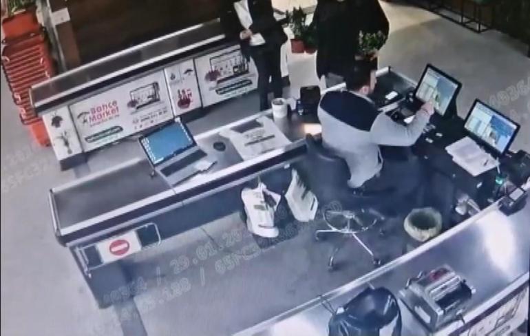 Eyüpsultanda miras için anneannesini öldüren torun cinayeti itiraf etti