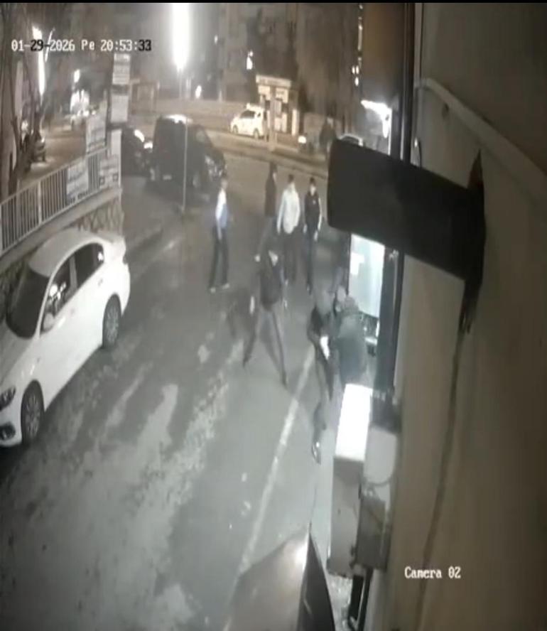 Mardinde silahlı kavga kamerada: 1 yaralı