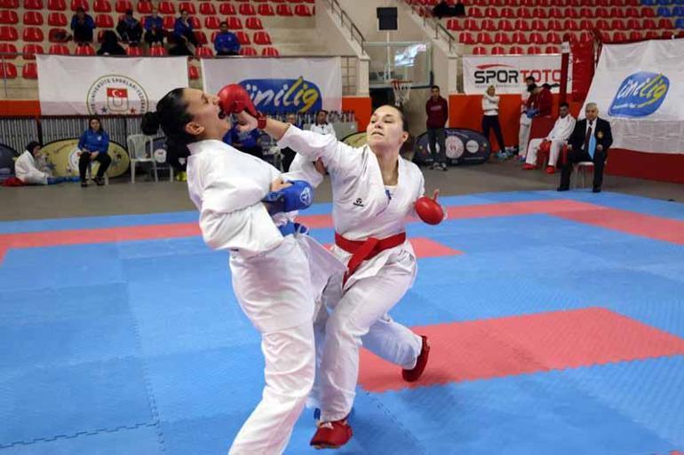 Üniversiteler Arası Karate Şampiyonası, Burdur’da başladı