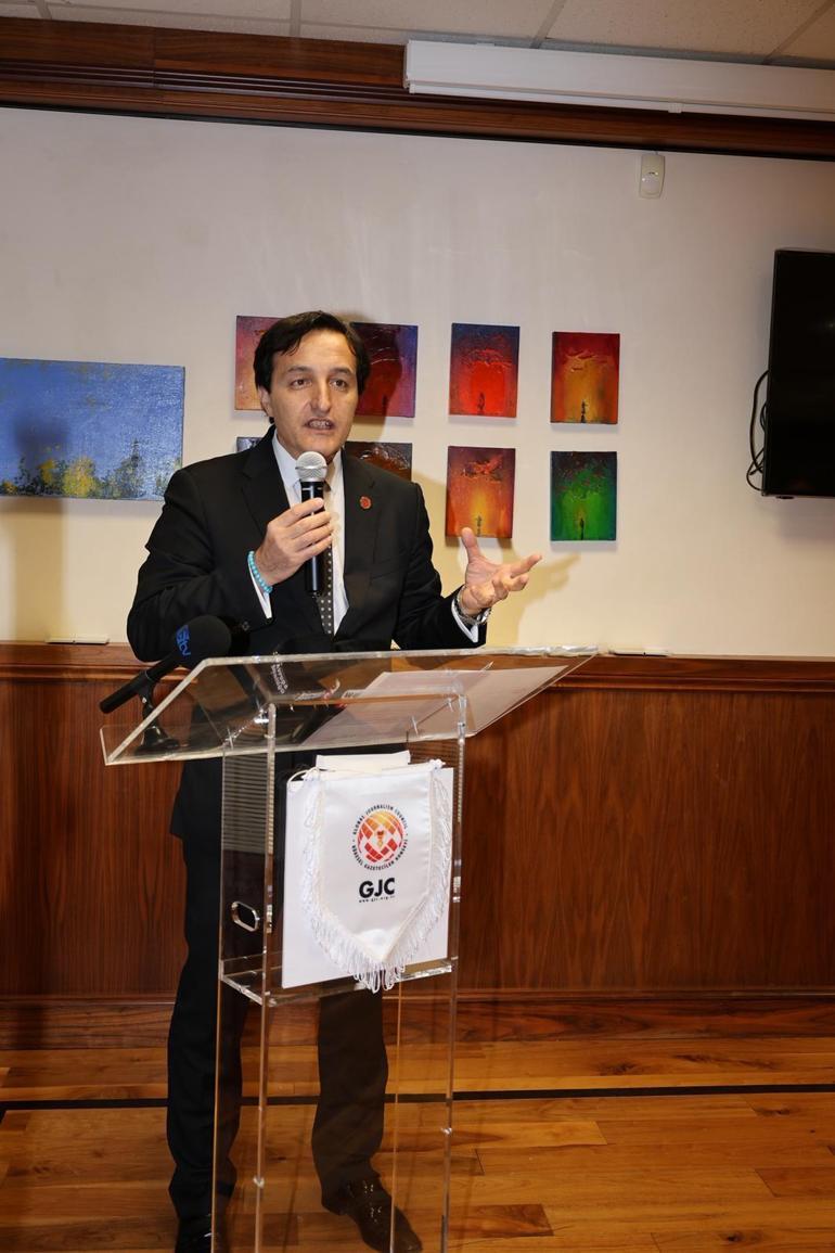 Gazeteciler, Londrada buluştu