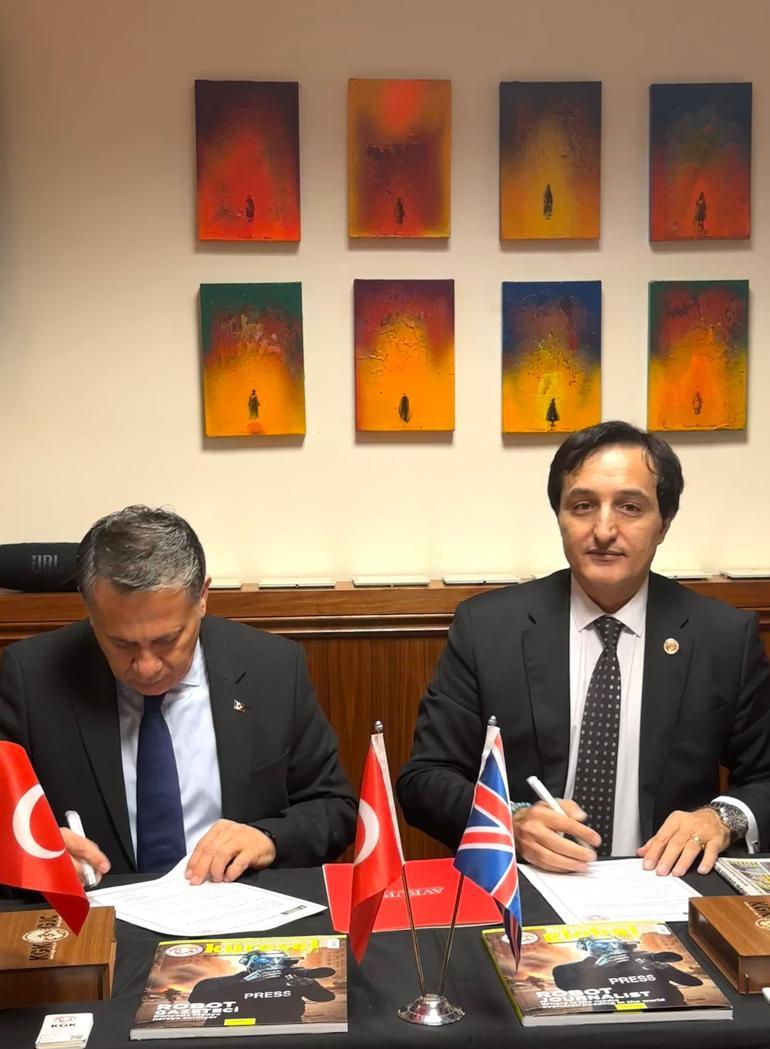 Gazeteciler, Londrada buluştu