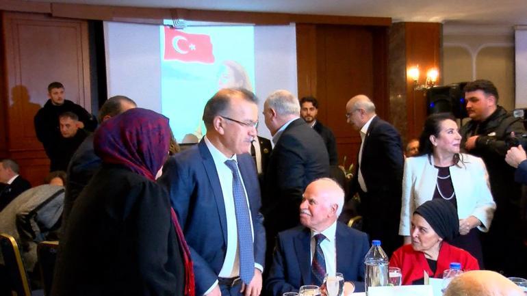 Emekliye ayrılan İstanbul İl Nüfus Müdürü Babaoğlu için veda gecesi düzenlendi