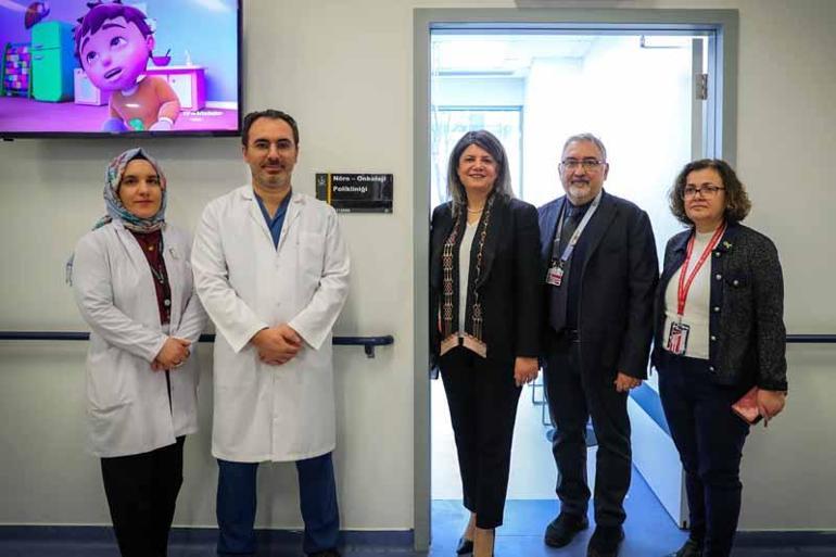 Türkiyenin ilk çocuk nöro-onkoloji polikliniği, Ankarada hizmete açıldı
