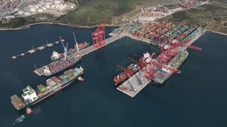 Bakan Uraloğlu: Limanlarda Cumhuriyet tarihinin rekoru kırıldı