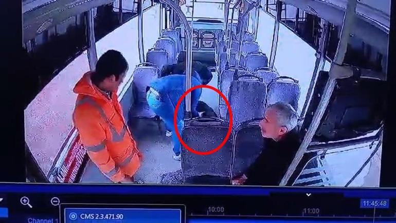 Otobüste epilepsi nöbeti geçiren yolcu koltuktan düştü; o anlar kamerada