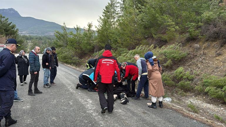 Senagalli öğrencileri taşıyan minibüs, alt yola uçtu: 17 yaralı