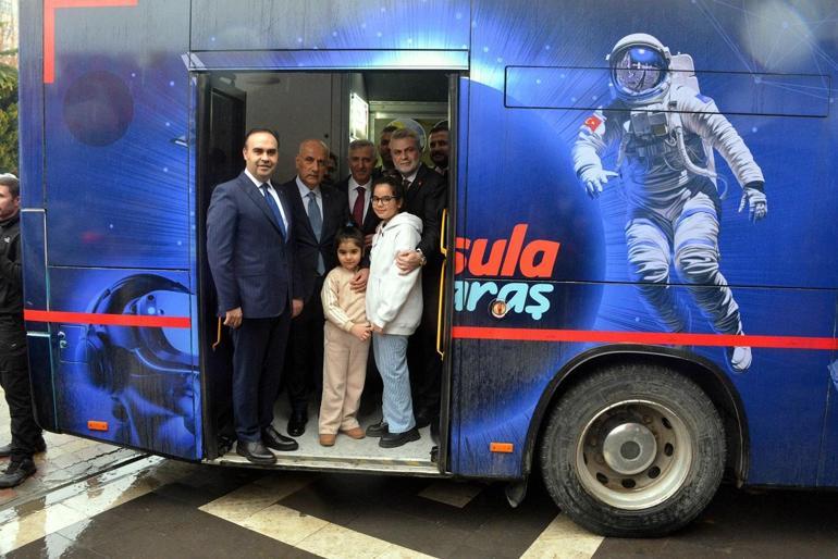 Bakan Kacır, Kahramanmaraş’ta 6,4 milyar liralık 18 projenin açılışını yaptı