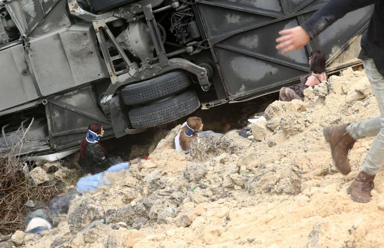 Antalyada yolcu otobüsü devrildi; 9 ölü, 25 yaralı