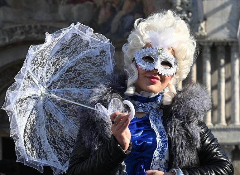 ‘Venedik Karnavalı’ başladı