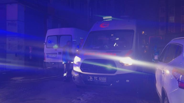 Esenyurtta 14 katlı binada yangın: 4 kişi dumandan etkilendi