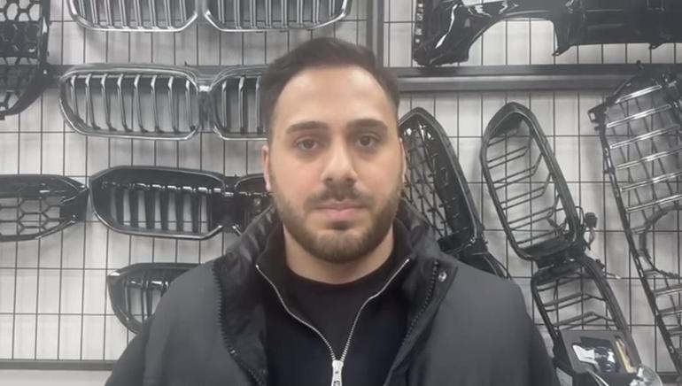 Beylikdüzünde iş yerinin önündeki Türk bayrağını indiren şüpheli yakalandı