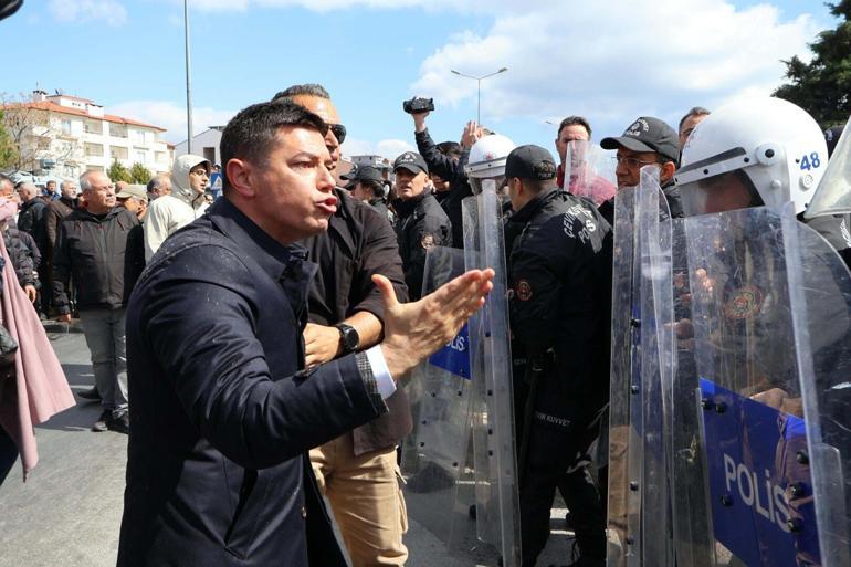Polise saldırdığı öne sürülen belediye başkanına hakaret suçundan para ceza