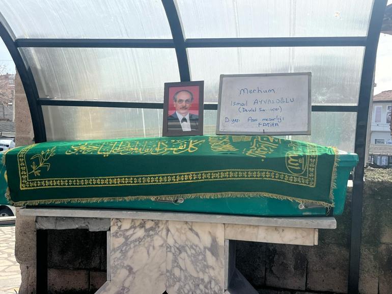 Flüt üstadı Ayvazoğlu, son yolculuğuna uğurlandı