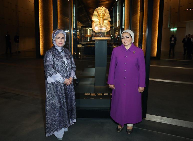 Emine Erdoğan, Mısır Cumhurbaşkanı Sisinin eşi Amer ile bir araya geldi