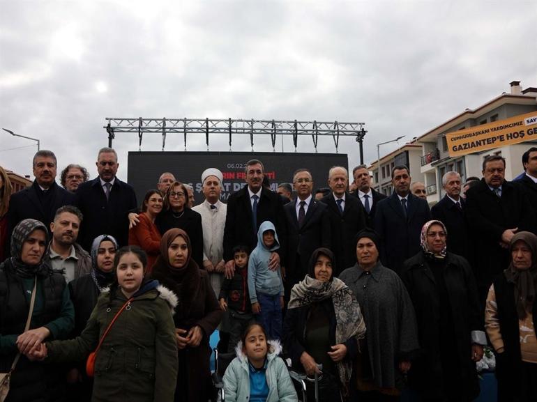 Cevdet Yılmaz: Deprem harcamalarına yaklaşık 90 milyar dolarlık bir kaynak ayırdık