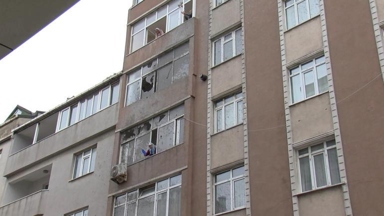 Sultangazide beton pompasının borusu patladı; 2 apartman ve 3 araç betonla kaplandı