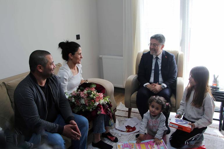 Bakan Yumaklı: Deprem bölgesinin yeniden kalkınması için çalışmaya devam ediyoruz