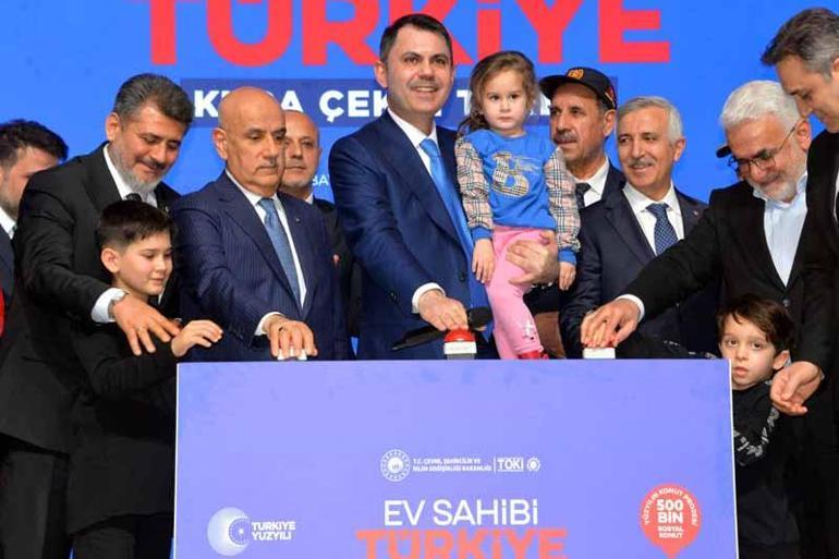 Bakan Kurum: 11 ilimizin tek bir binasına tek bir tuğla koymadınız, bari gölge etmeyin