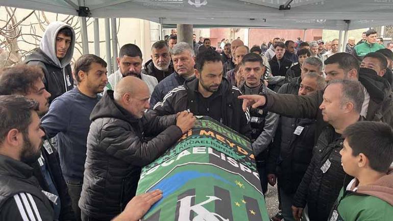 Kocaelispor-Beşiktaş maçında taraftarın tribünden düştüğü anlar kamerada