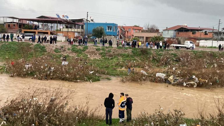 İzmir’de dereye düşen çocuk için arama çalışması başlatıldı