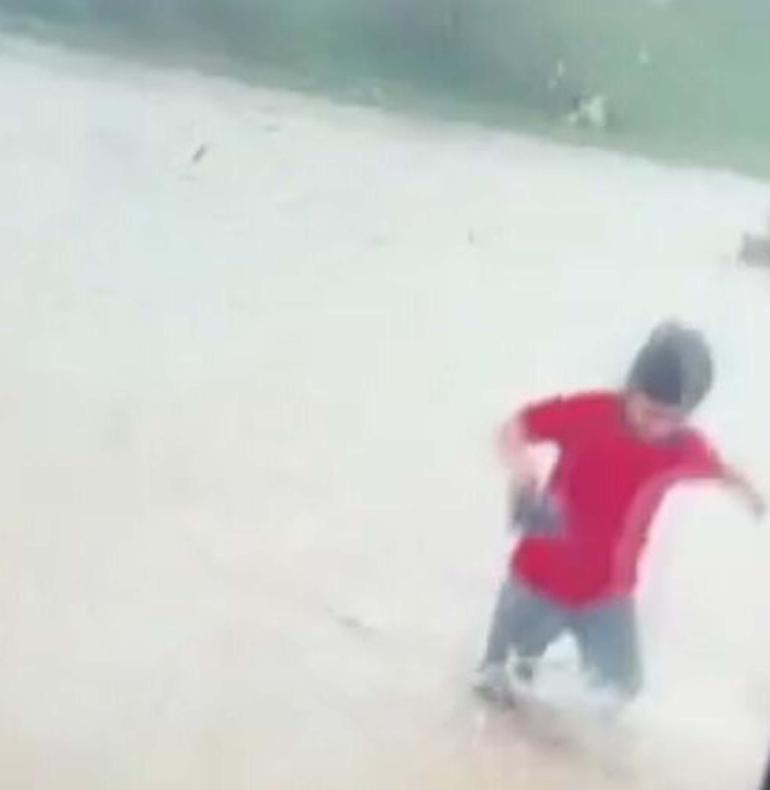 İzmir’de dereye düşen çocuk için arama çalışması başlatıldı