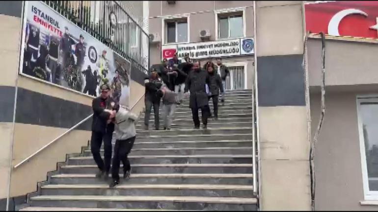 Şişlide plaza kurşunlayan 5 kişi silahlarla birlikte yakalandı