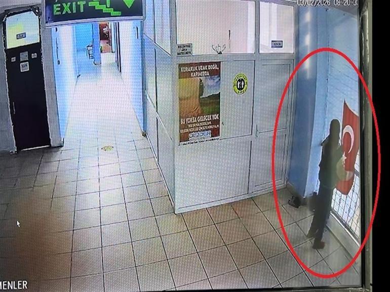 Diyarbakır’da bayrak hassasiyeti ile gündeme gelen Kübra: Sevgiyle düzelttim