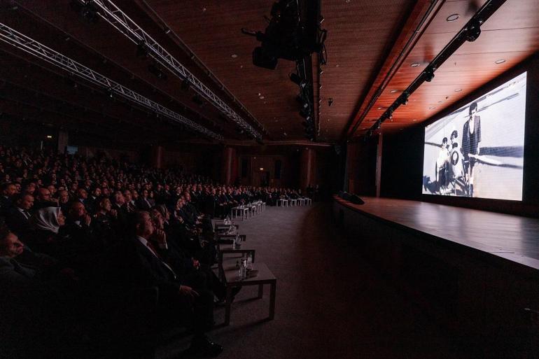 Özdemir Bayraktar’ın yaşam öyküsü belgesel oldu
