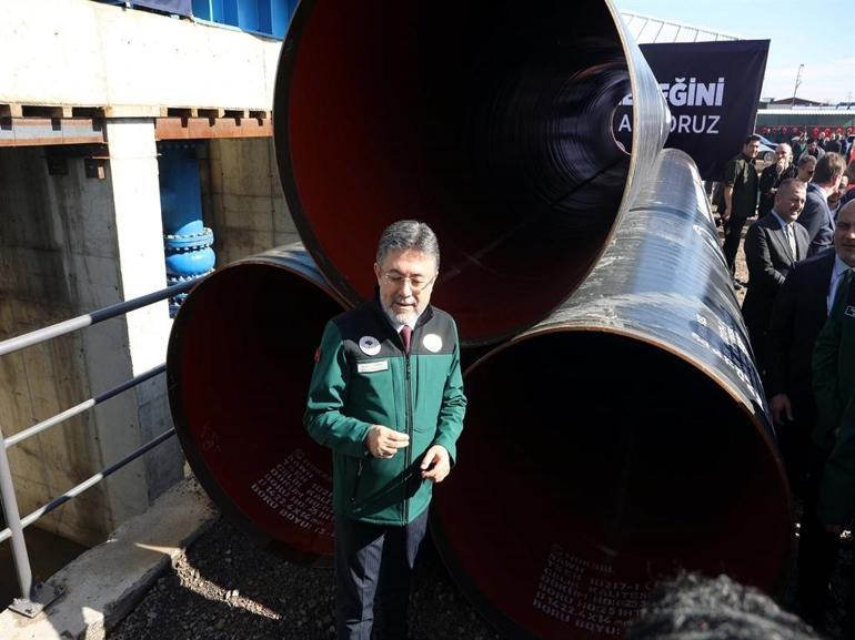 Bakan Yumaklı: Dünya Bankasından alınan 11 milyar liralık kaynağı 11 deprem ilimize aktaracağız