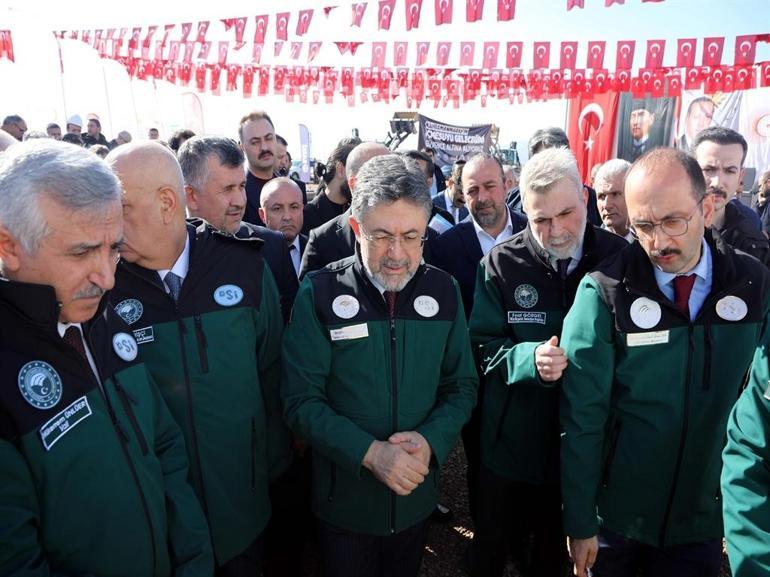 Bakan Yumaklı: Dünya Bankasından alınan 11 milyar liralık kaynağı 11 deprem ilimize aktaracağız