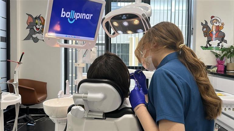 Diş hekimi Nevzat Ballıpınar: Kendi kendine yeten üst segment bir klinik kurduk