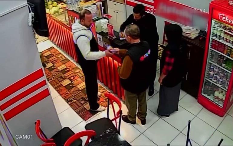 Beyoğlunda çiğ köfteciyi sanal medya ünlüsünün adıyla dolandırdı: Mahmut abi deyince akan sular durdu