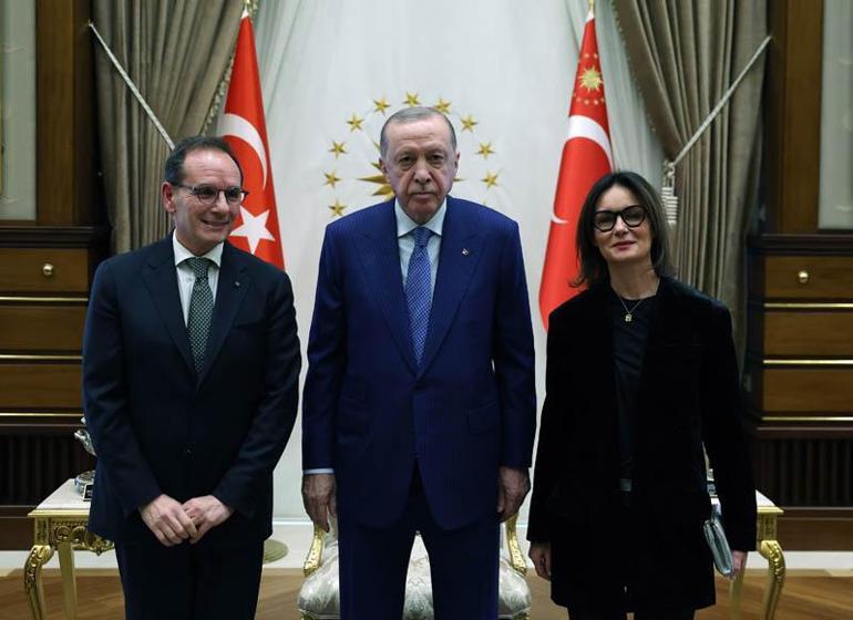 Cumhurbaşkanı Erdoğan, büyükelçilerin güven mektuplarını kabul etti