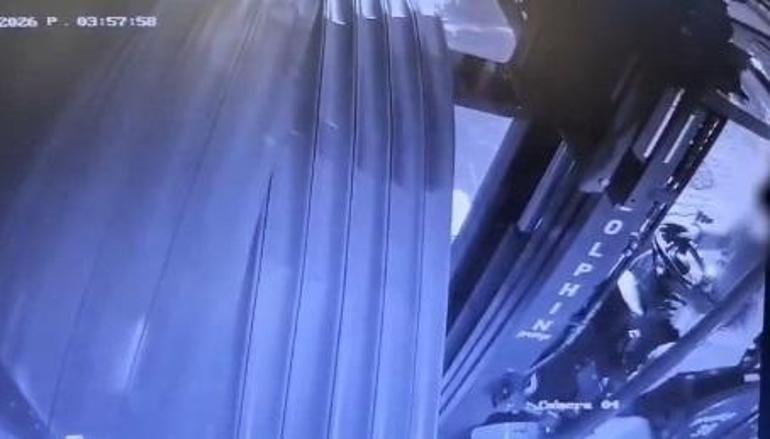 Forkliftle kuyumcu soyup eşekle kaçan şüpheli yakalandı; o anlar kamerada