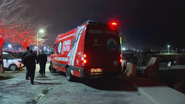 Bakırköyde zabıta aracı denize düştü