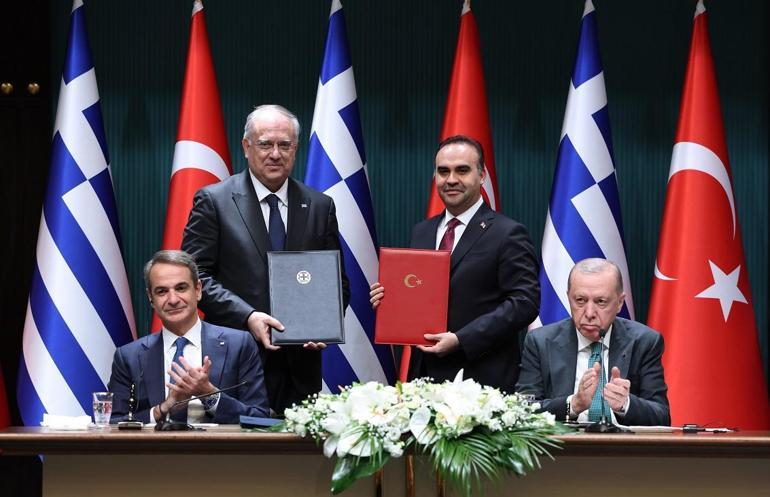 Cumhurbaşkanı Erdoğan: Mevcut meseleler çözümsüz değildir