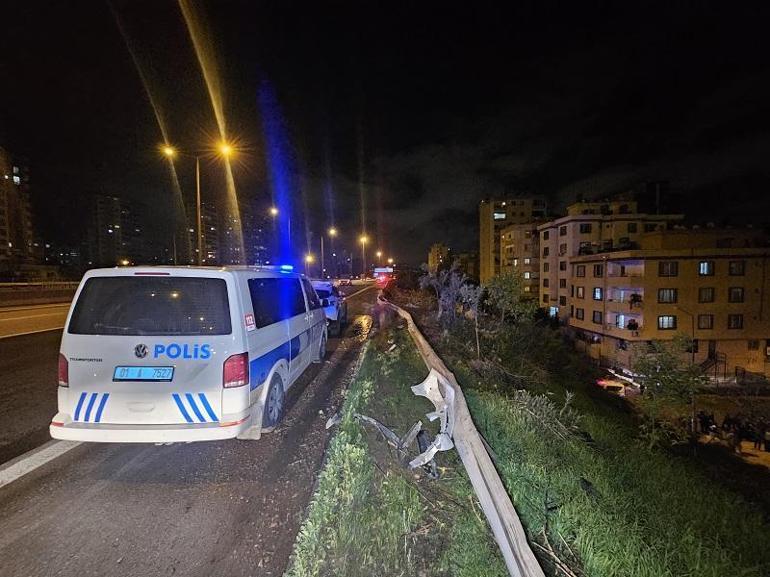 Lastiği patlayan otomobil, şarampole yuvarlandı; 1 ölü, 1 yaralı