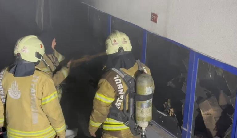 Maltepede oto tamirhanesinde yangın; 3 kişi dumandan etkilendi