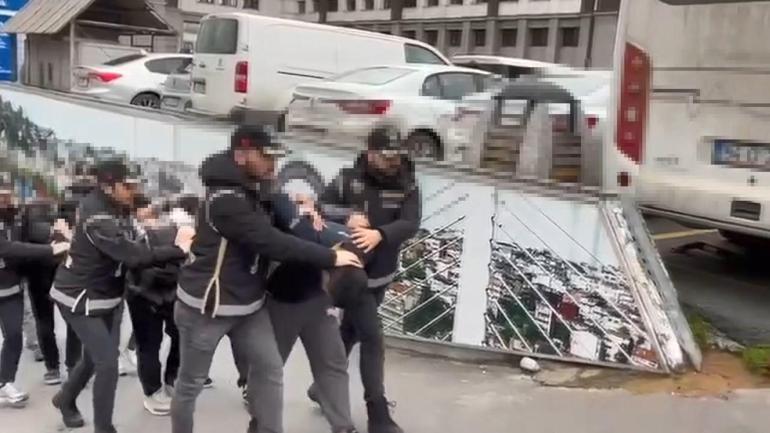 Büyükçekmece’de taksiyle gidip iş yeri kurşunlayan 5 şüpheli tutuklandı