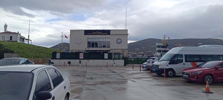 İzmirde göçmen botu battı; 3 ölü