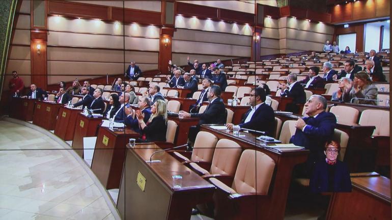 İstanbulda toplu taşımaya yüzde 20 zam teklifi İBB Meclisinde kabul edildi