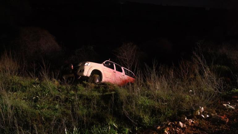 Kamyonetin şarampole yuvarlandığı kazada sürücü yaralandı