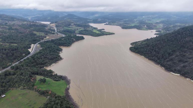 Çanakkalede barajda su seviyesi yüzde 100e ulaştı; belediye taşkın için uyardı